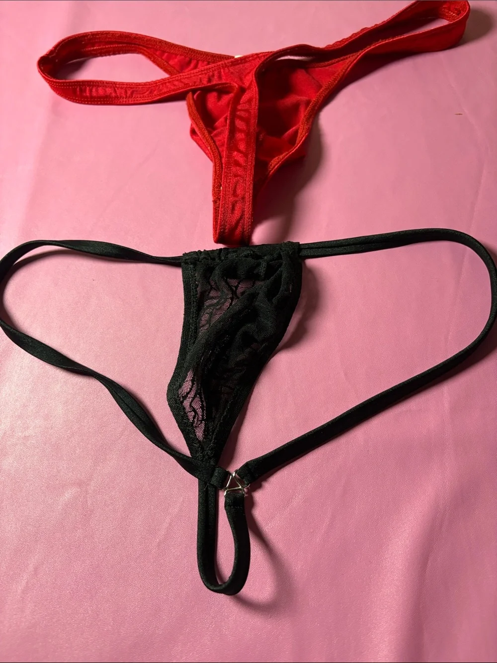 Lace Front Pouch Thong - Red & Black